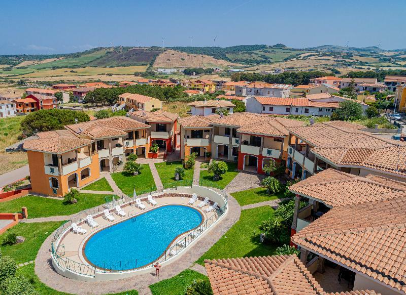 Residenza Le Farfalle Tergu Exterior foto